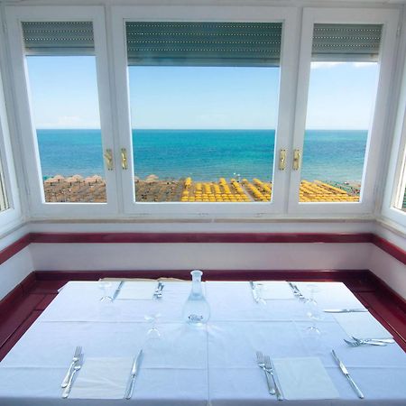 Hotel Nettuno Pesaro Esterno foto