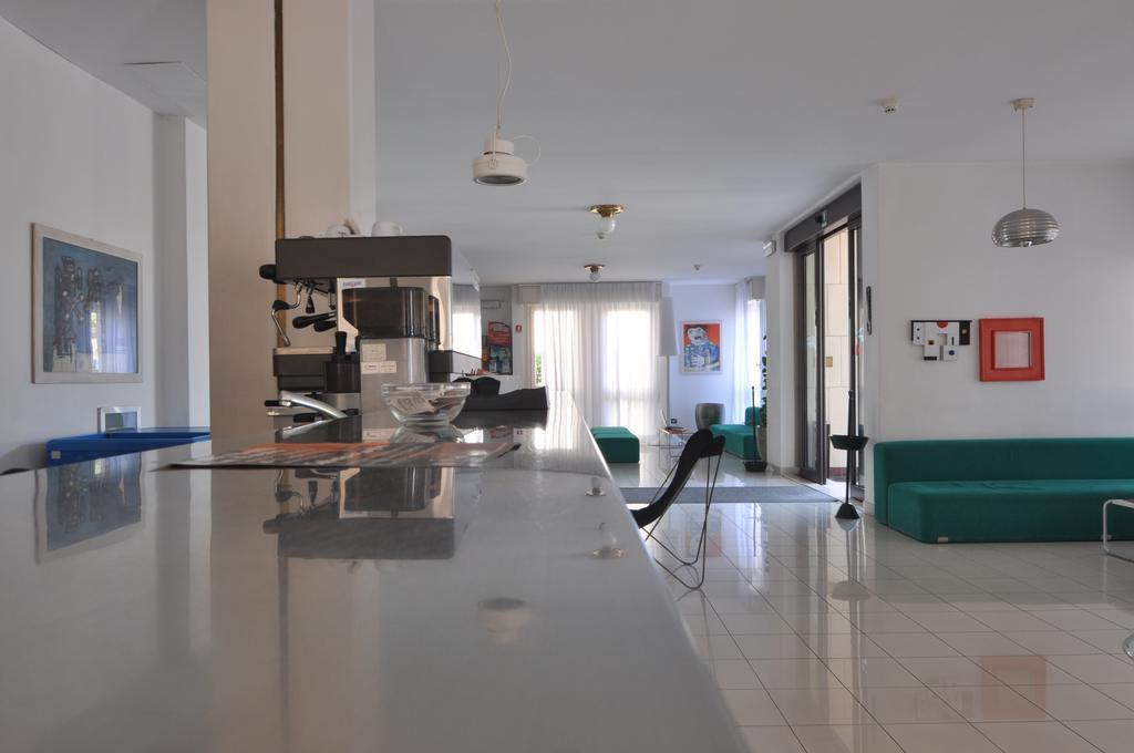 Hotel Nettuno Pesaro Esterno foto