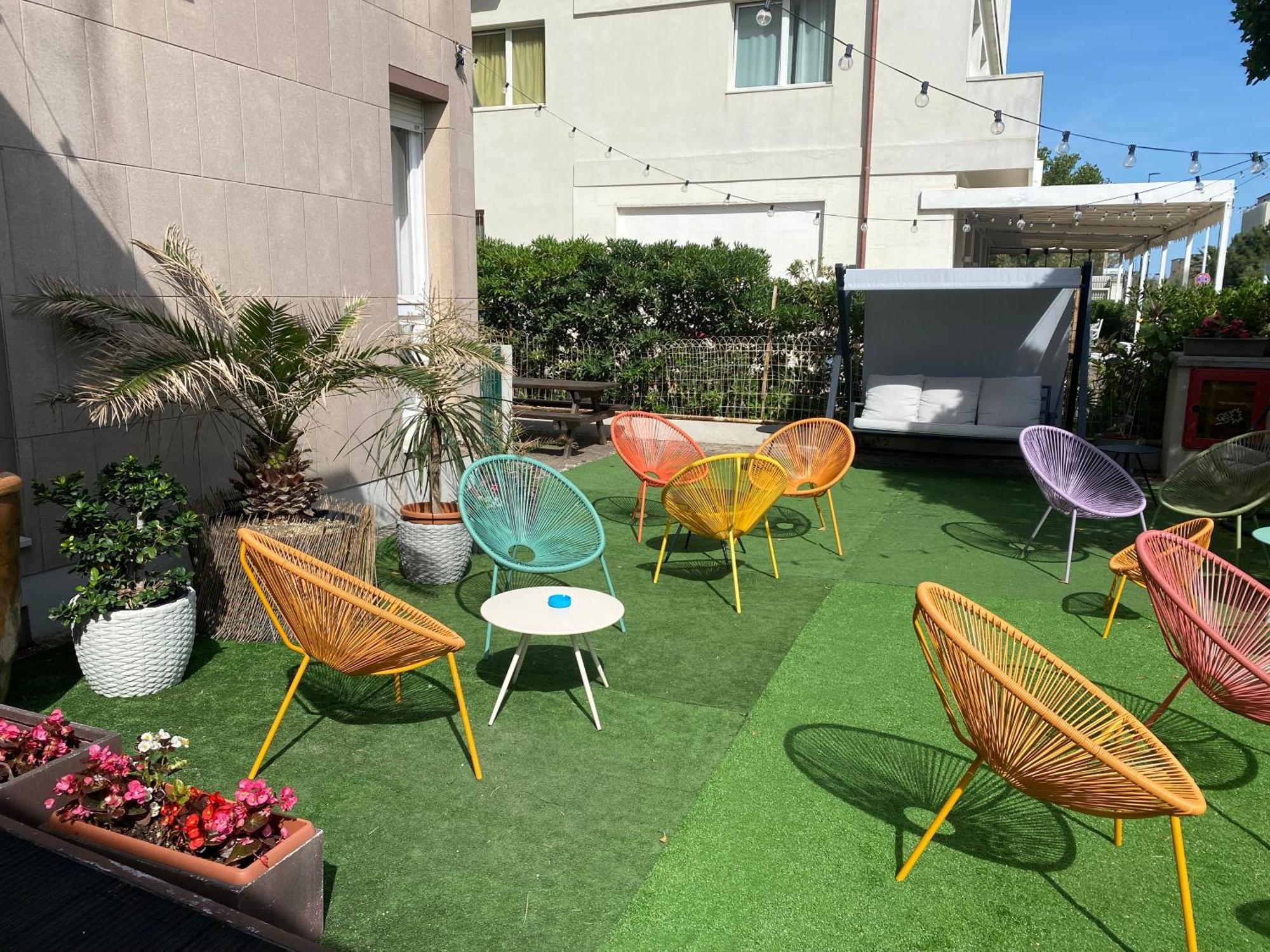 Hotel Nettuno Pesaro Esterno foto