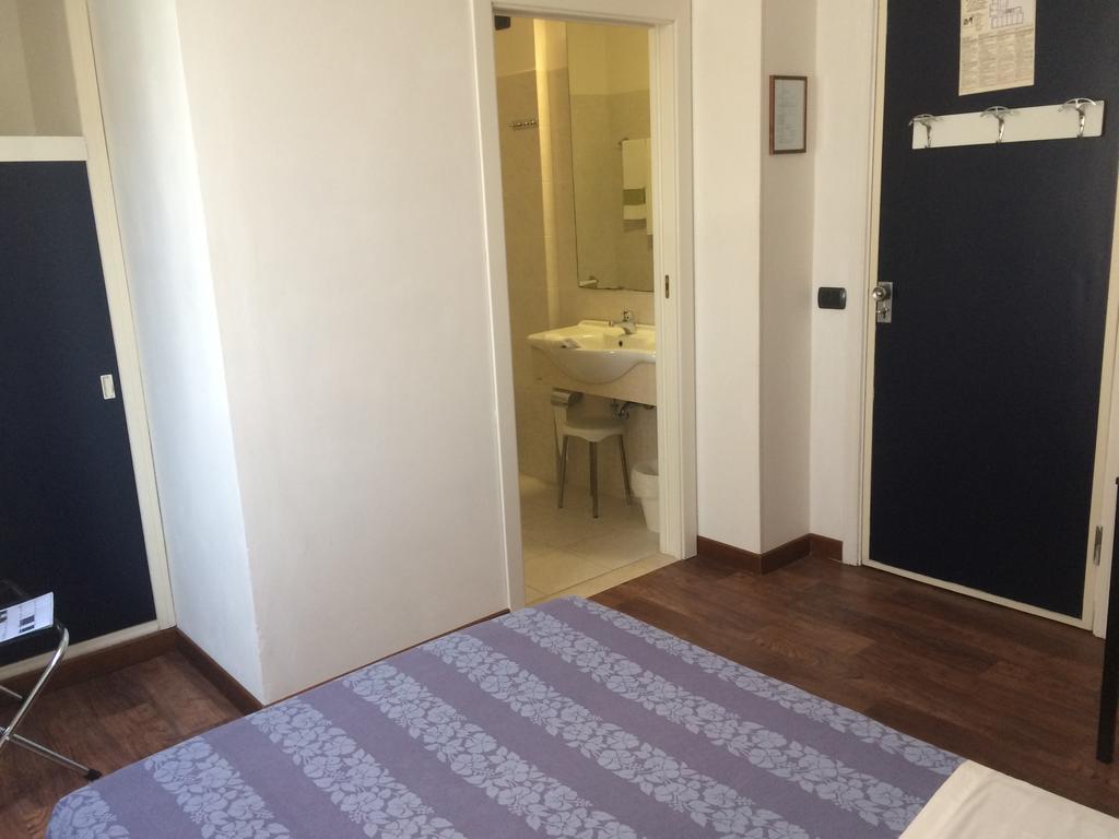 Hotel Nettuno Pesaro Esterno foto