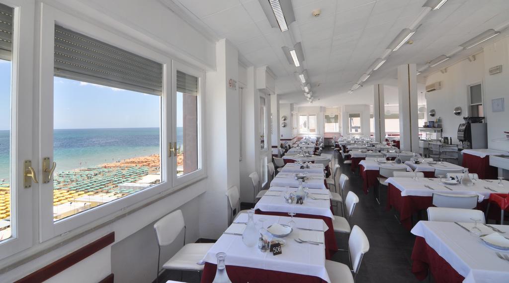 Hotel Nettuno Pesaro Esterno foto
