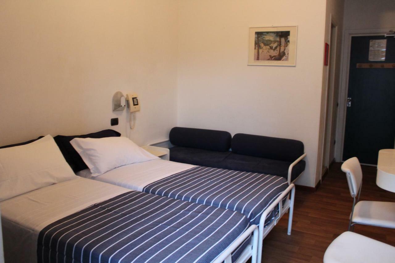Hotel Nettuno Pesaro Esterno foto